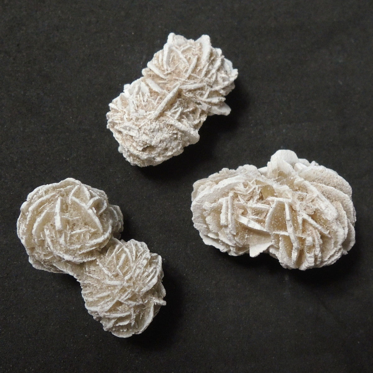 デザートローズ 砂漠の薔薇 砂漠のバラ 原石 ランダム1個 メキシコ産 双子