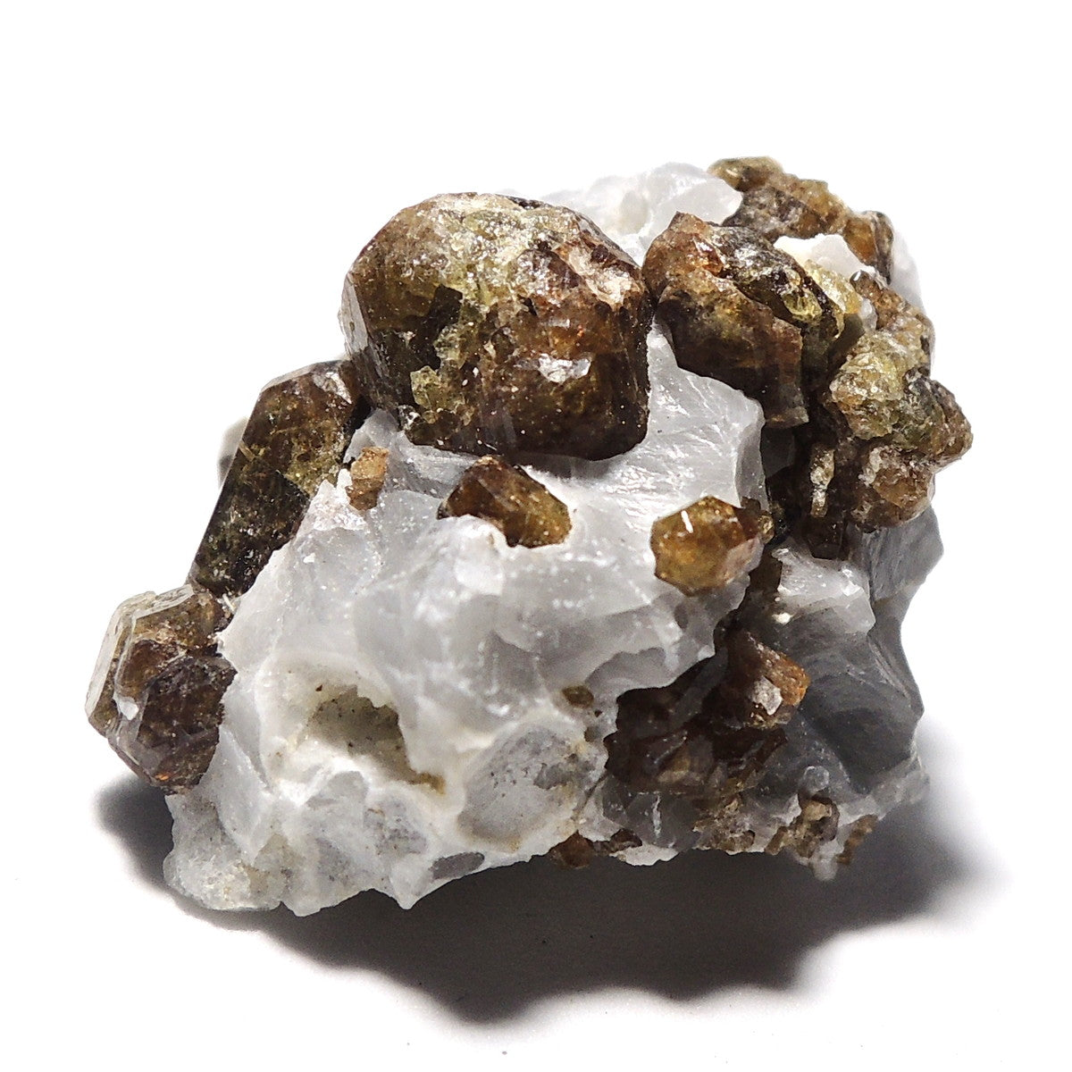 ベスビアナイト 秩父鉱山 アイドクレース 原石 ベスブ石 国産鉱物 埼玉産