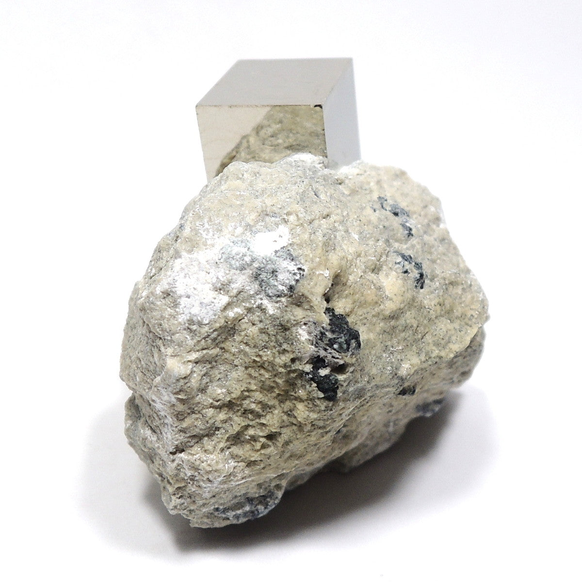 パイライト 原石 パイライトキューブ 母岩付き 黄鉄鉱 スペイン産 立方体結晶