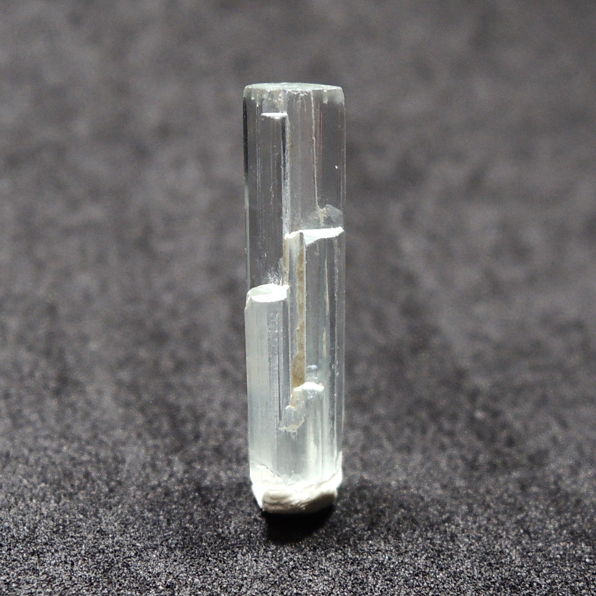 アクアマリン 原石 藍玉 緑柱石 ベリル パキスタン産