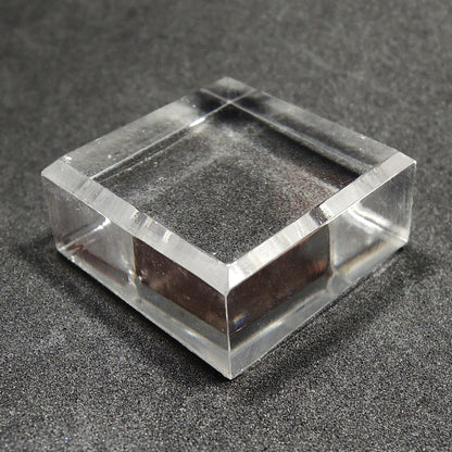 アクリルベース 約3cm 面取り スクエア アクリルブロック アクリル鉱物用台座