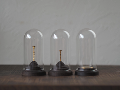 ミネラルホルダー 鉱物標本ケース ドーム型鉱物ケース 鉱物ホルダー 鉱物ケース