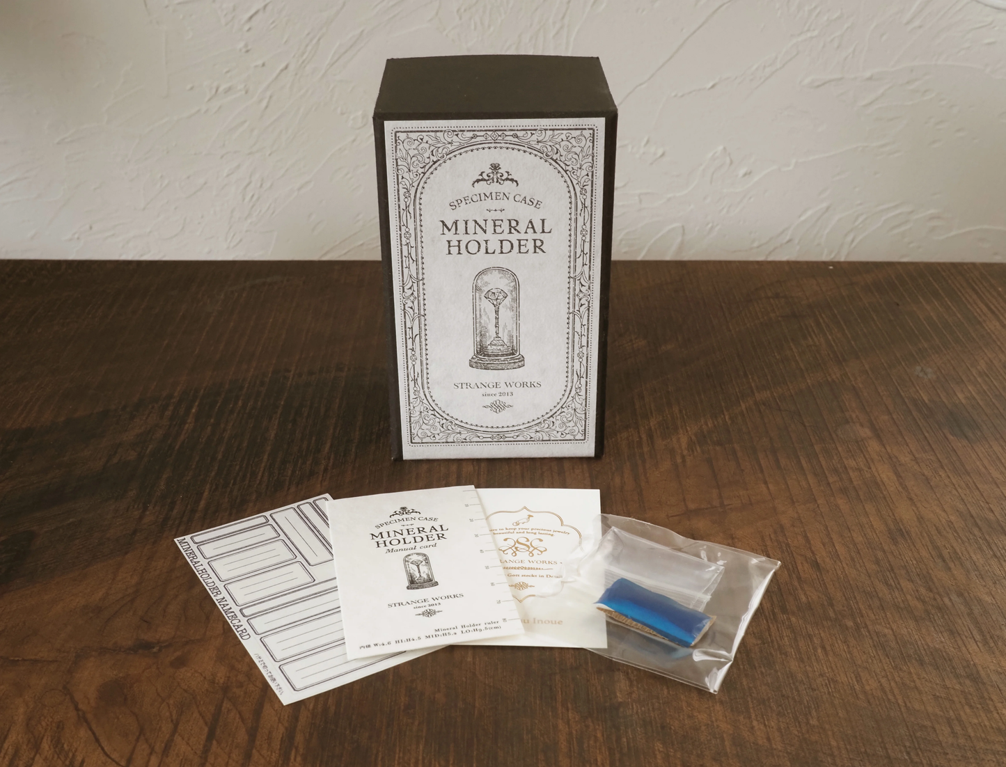 ミネラルホルダー 鉱物標本ケース ドーム型鉱物ケース 鉱物ホルダー 鉱物ケース