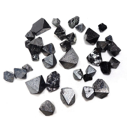 マグネタイト 5gセット 磁鉄鉱 原石 パキスタン産 ランダム