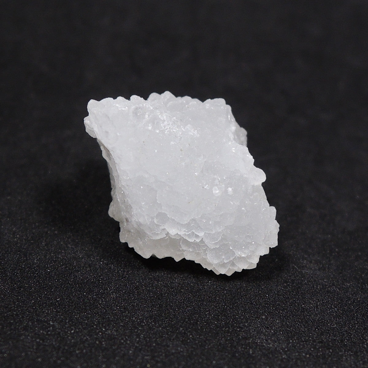 モルデナイト 原石 モルデン沸石 鉱物標本 カルセドニー 玉髄 インド産