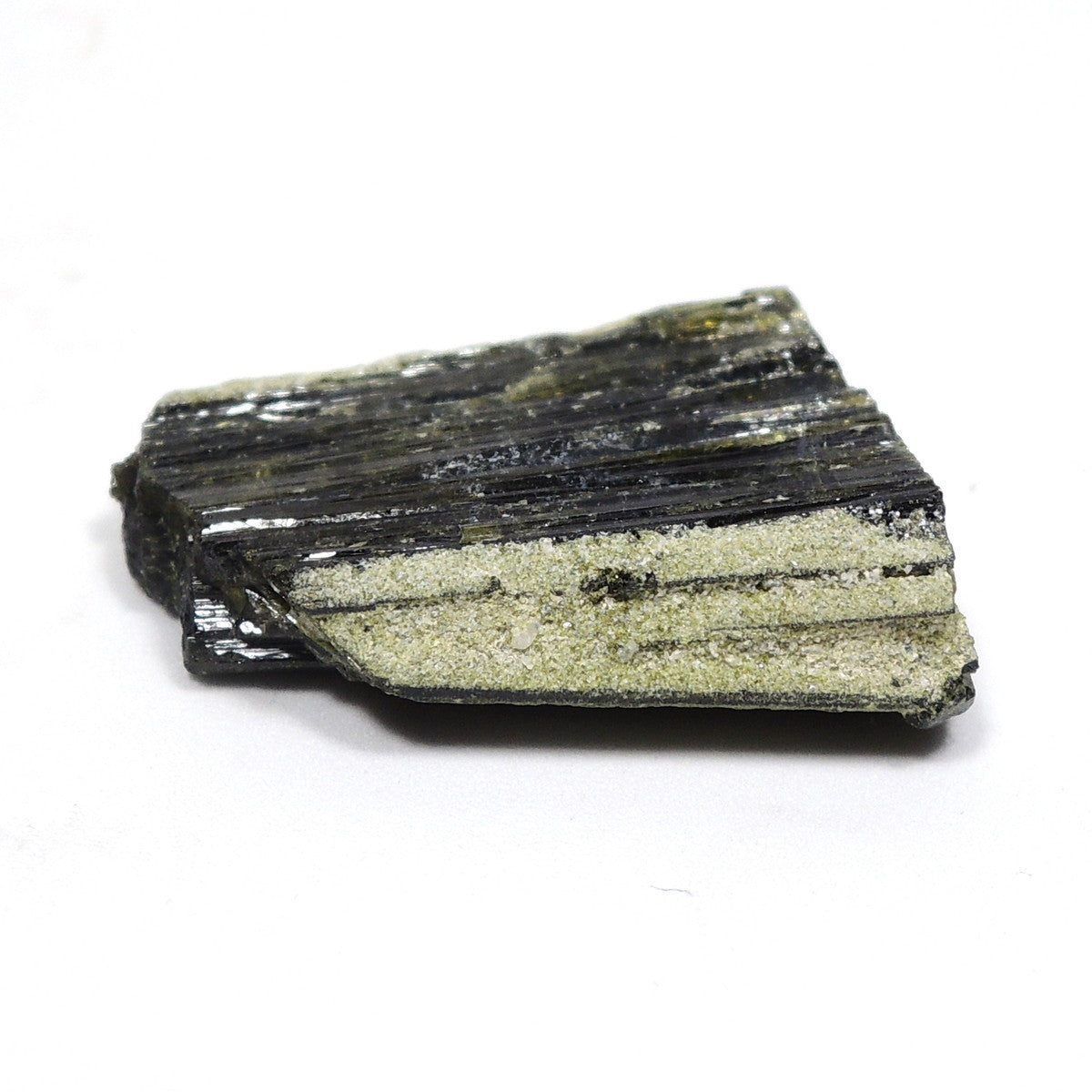 エピドート 原石 緑簾石 マダガスカル産