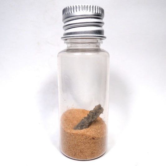 フルグライト 砂漠の砂 閃電岩 雷管石 原石 貫通穴あり サハラ砂漠産 Fulgurite