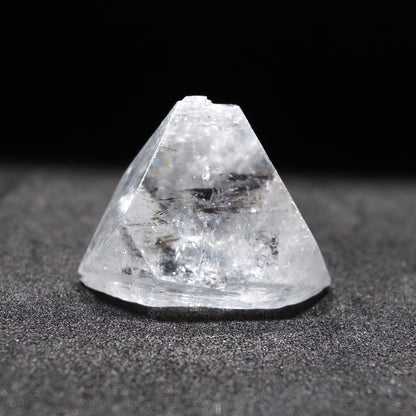 アポフィライト 原石 魚眼石 インド産 Apophyllite