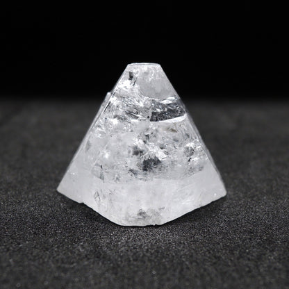 アポフィライト 原石 魚眼石 インド産 Apophyllite
