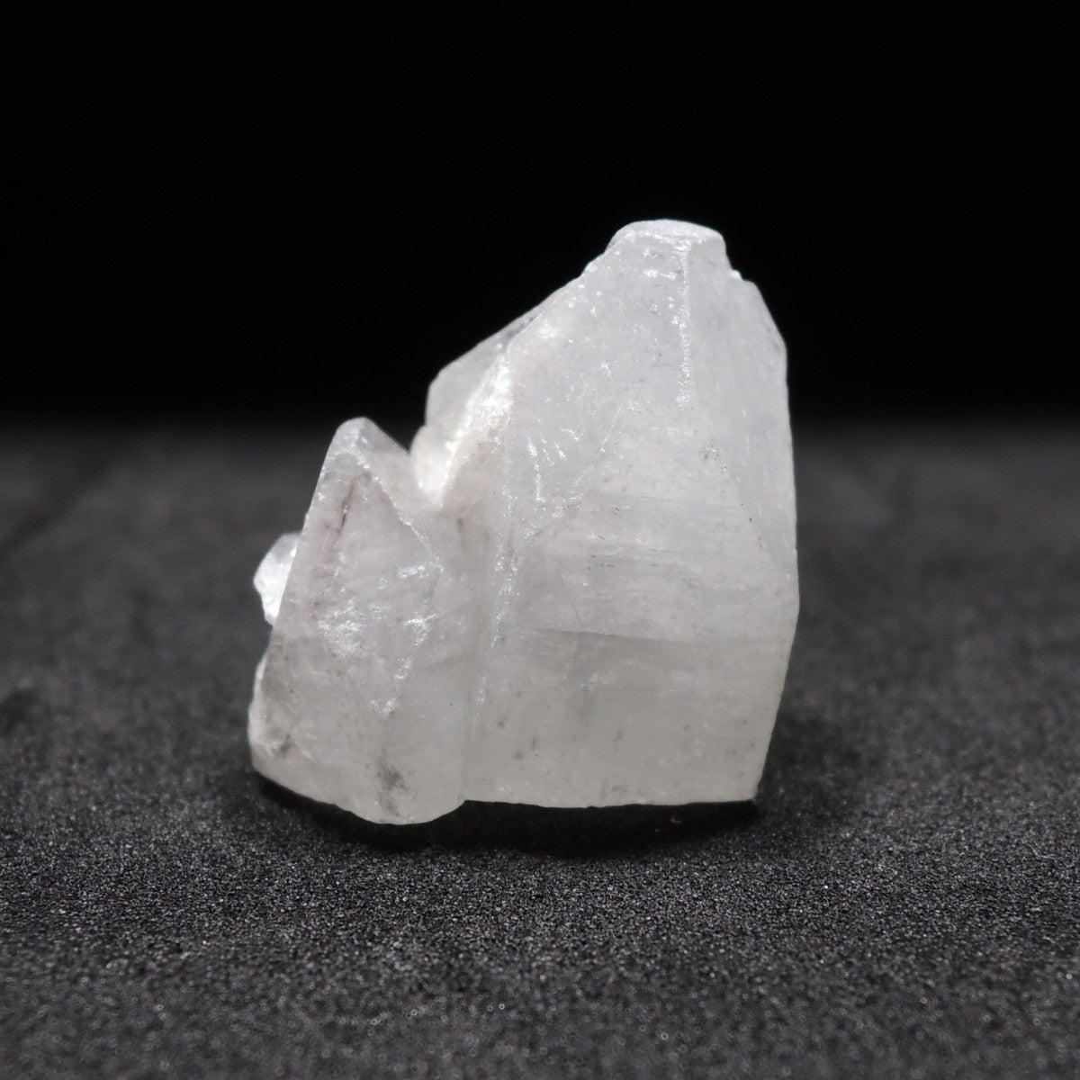 アポフィライト 原石 魚眼石 インド産 Apophyllite