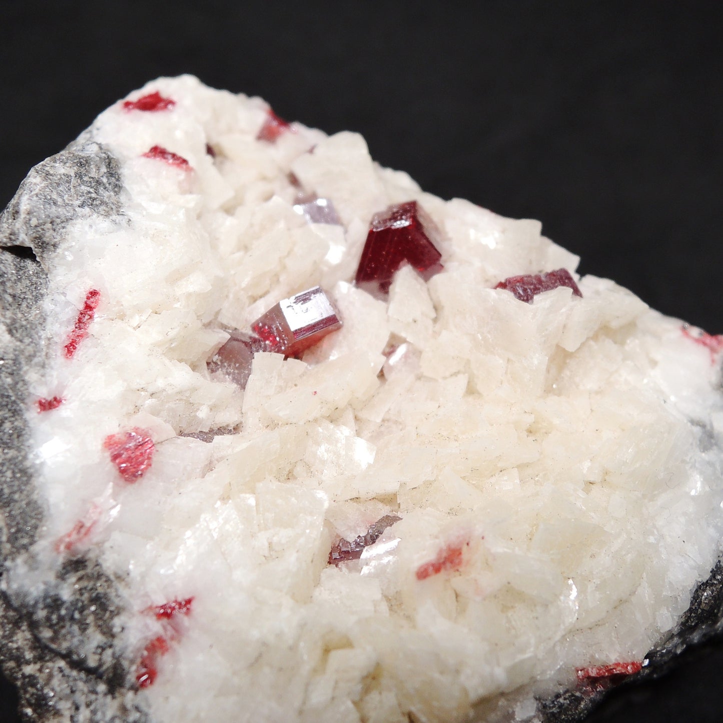 辰砂 約104g シナバー 原石 中国産 Cinnabar