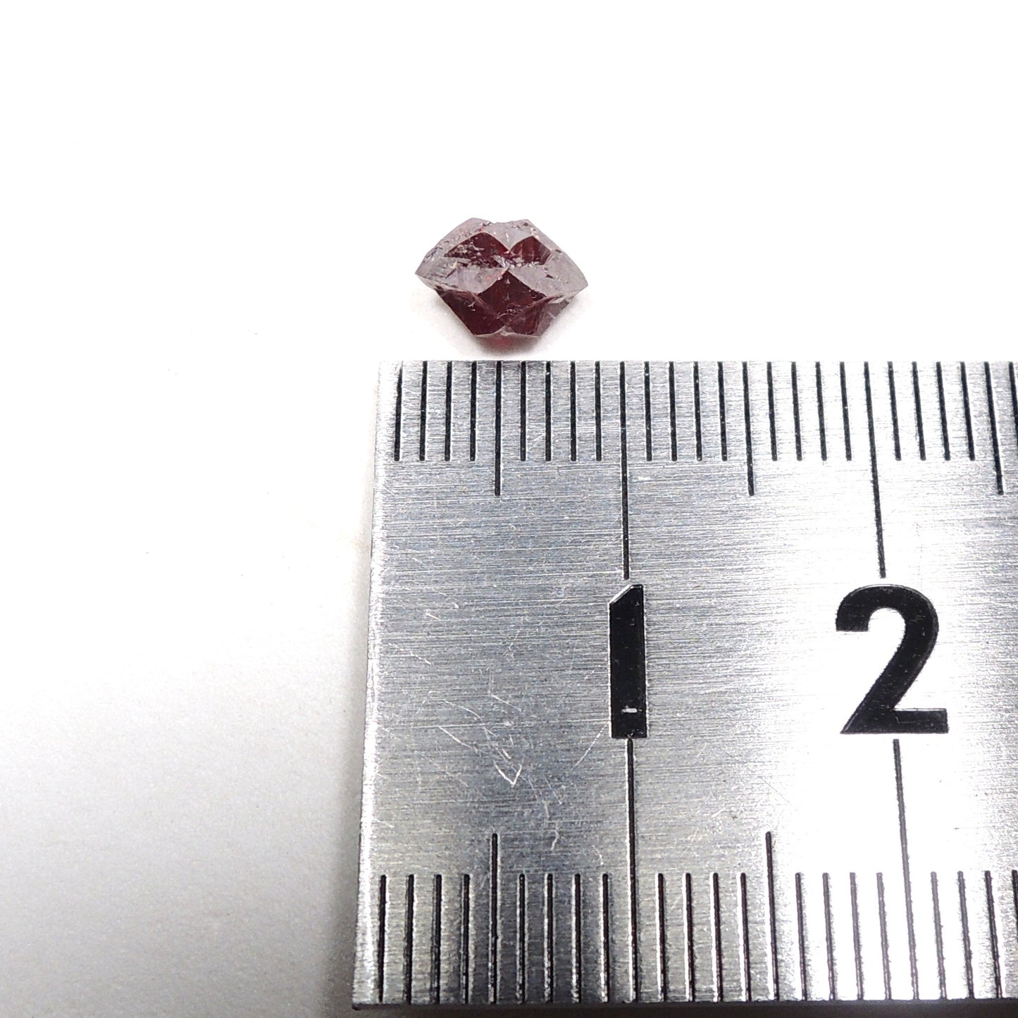 辰砂 ウクライナ産 貫入双晶 シナバー 原石 Cinnabar