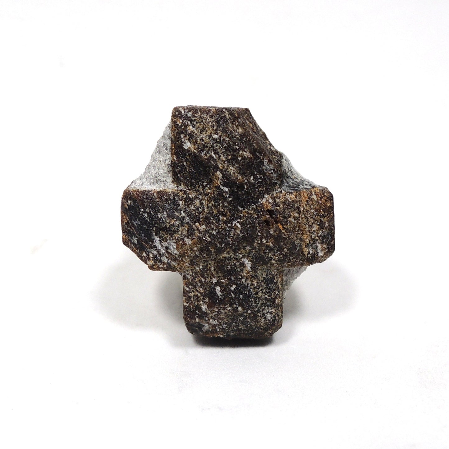 スタウロライト 十字石 原石 クロスストーン ロシア産 Staurolite