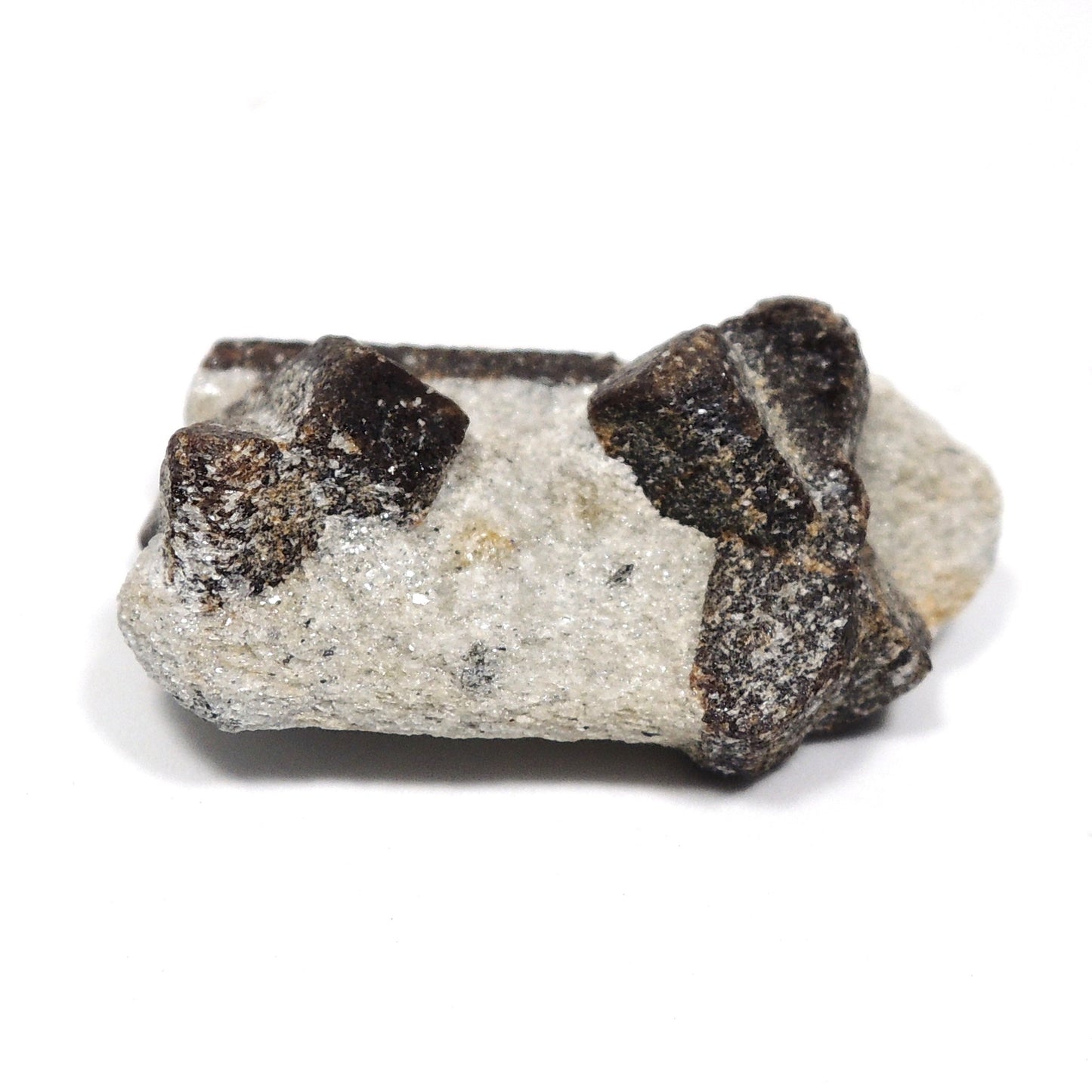 スタウロライト 十字石 原石 クロスストーン ロシア産 Staurolite