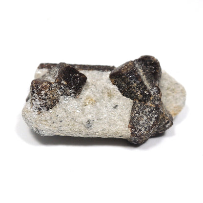 スタウロライト 十字石 原石 クロスストーン ロシア産 Staurolite