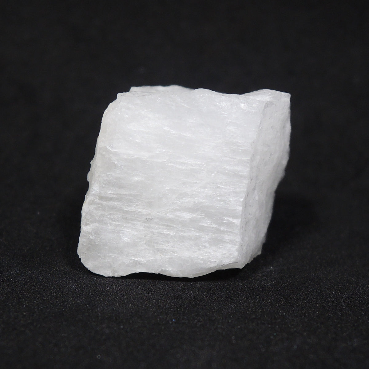 氷晶石 クリオライト 原石 グリーンランド産 Cryolite