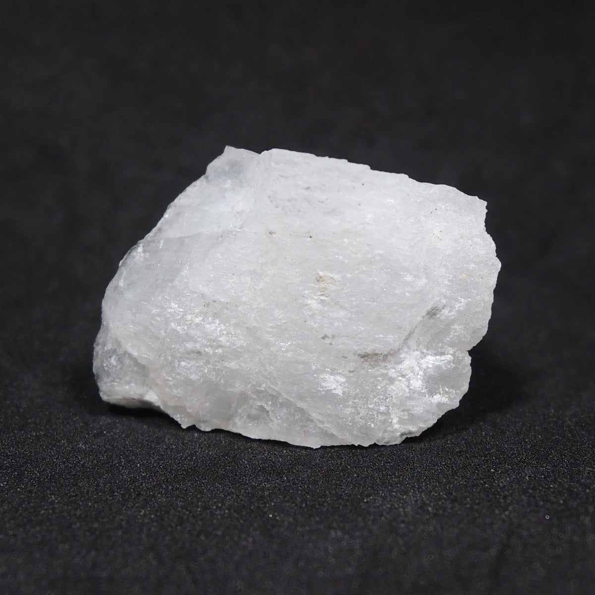 氷晶石 クリオライト 原石 グリーンランド産 Cryolite