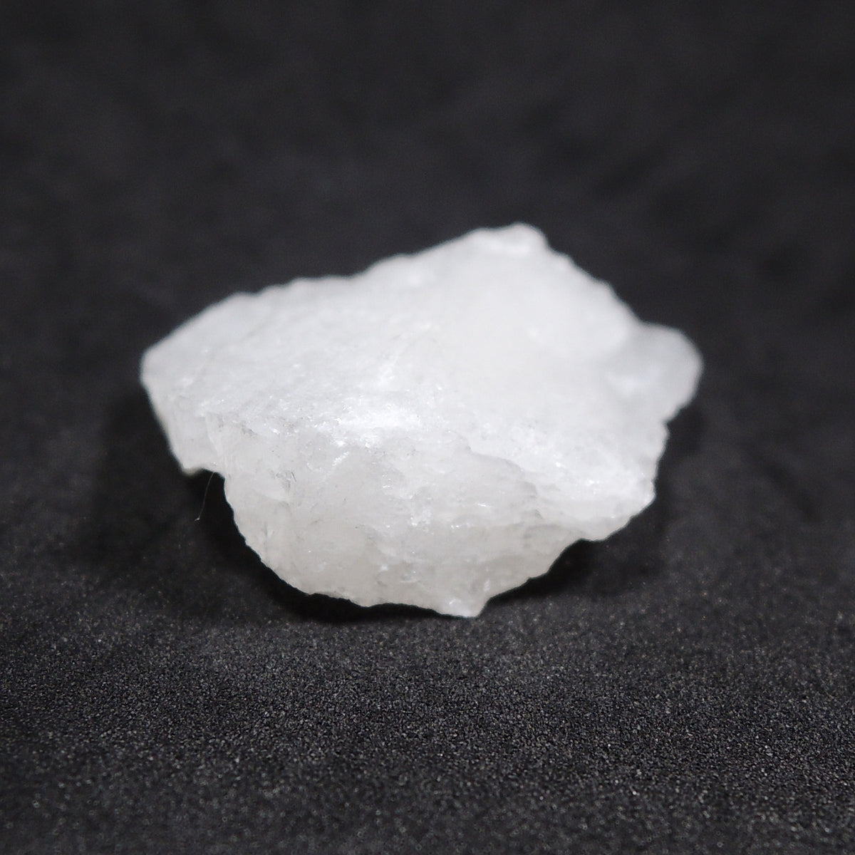 氷晶石 クリオライト 原石 グリーンランド産 Cryolite