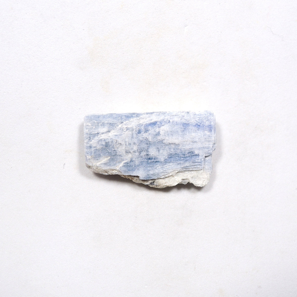 カイヤナイト 藍晶石 原石 ブラジル産 カヤナイト Kyanite
