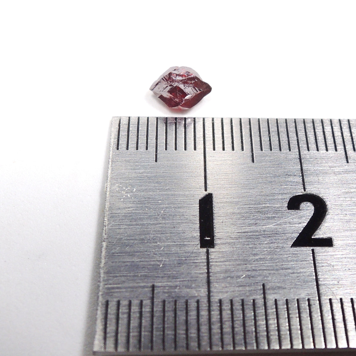 辰砂 ウクライナ産 貫入双晶 シナバー 原石 Cinnabar